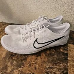 Nike Zoom Mamba V6 Track Spikes Shoes White Silver Field DR2733-100 Mens Sz 11.5