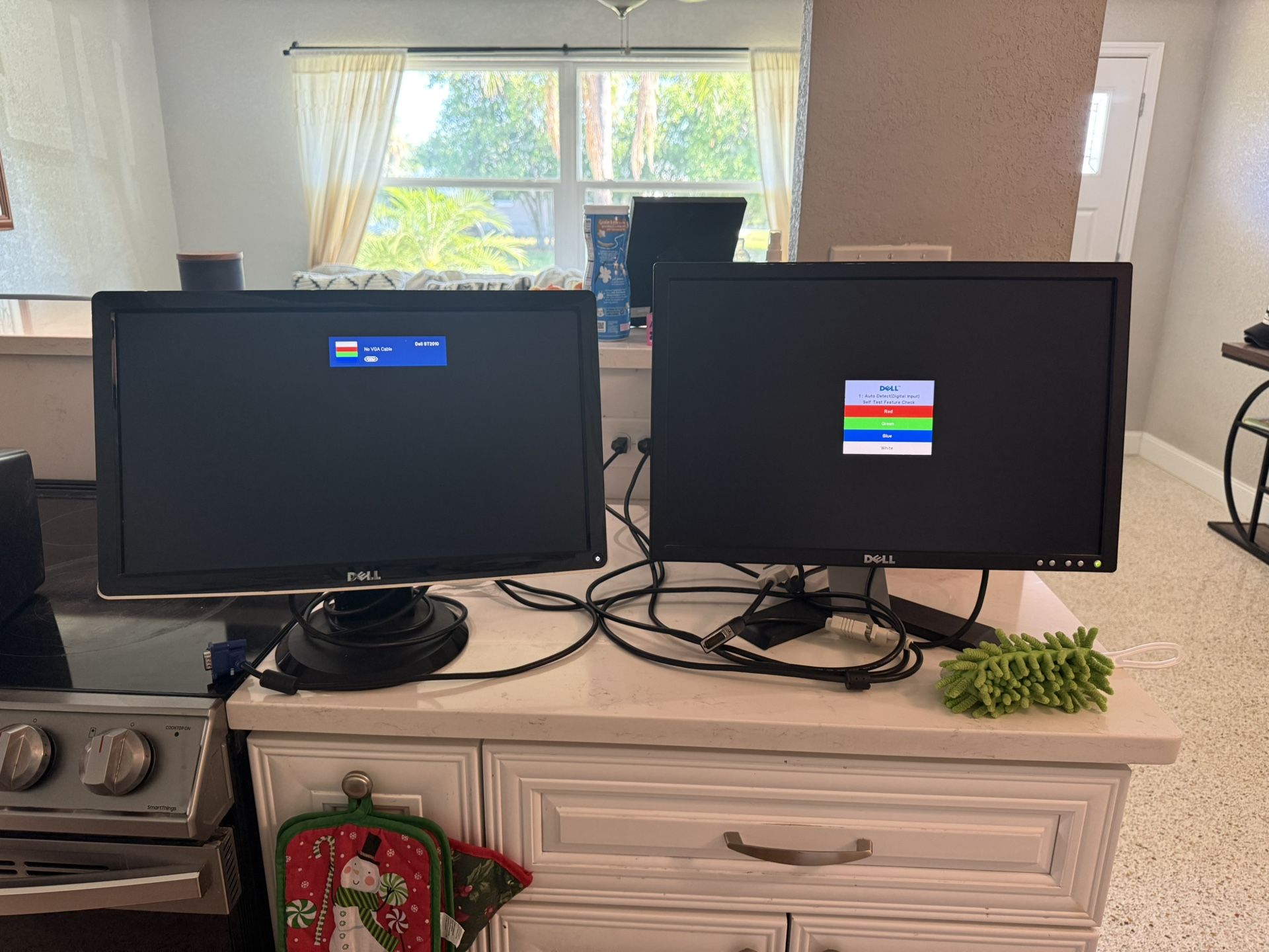 Two Dell Computer Screens With Speakers And Cords!