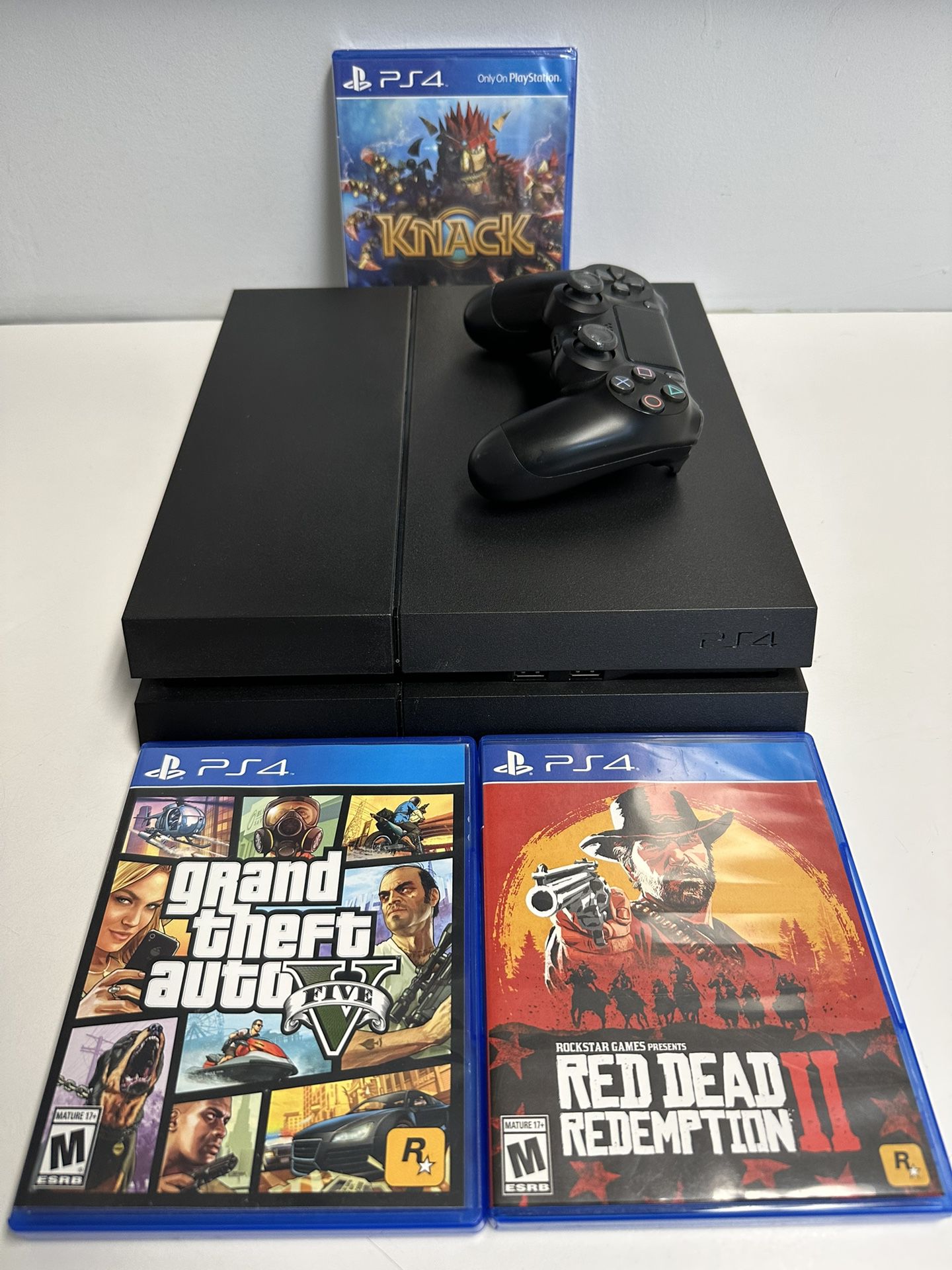 Seraph afgår Kom op PS4 w/ 2TB SSD 1 Controller & 3 Games for Sale in Staten Island, NY -  OfferUp