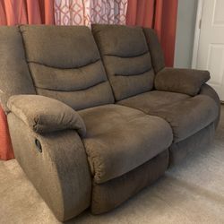Soca N Love Seat Set