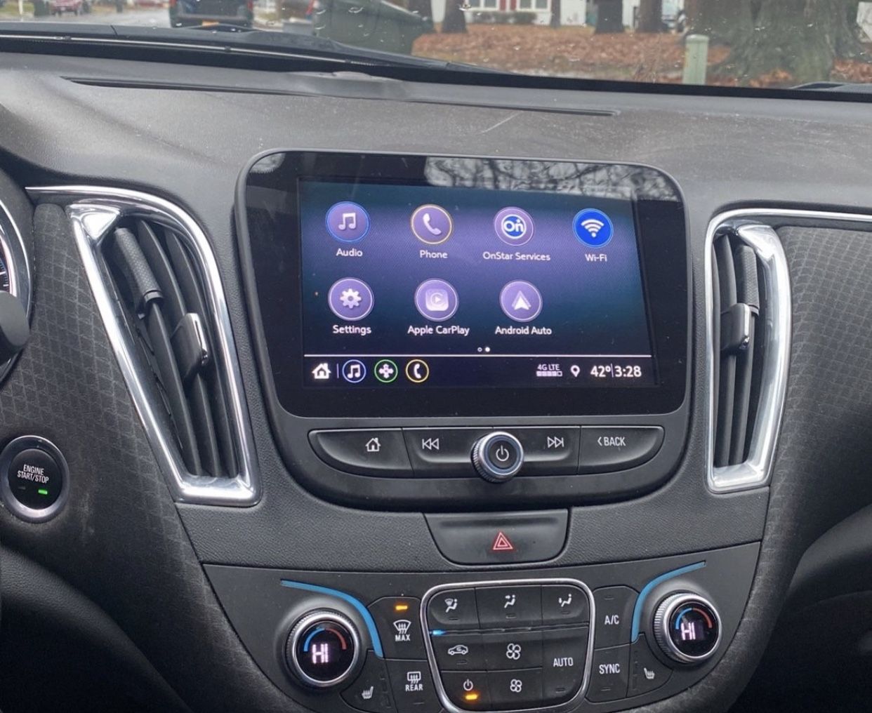 Car Audio Installer
