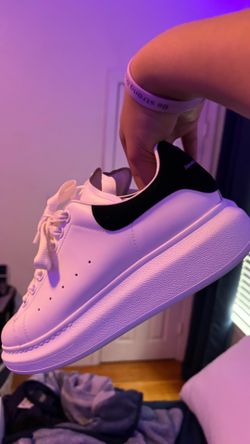 Woman MQueens sneakers size 9