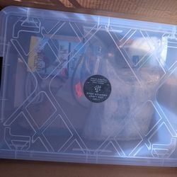 New mushroom growing starter kit. Never used. Has clear plastic tub. Includes an air pump, 110V LED light, and check valve. 