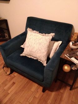 Blue velvet side chair