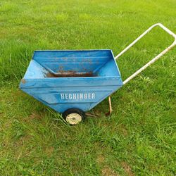 Vintage Yard Cart Wheel Barrow Yard Decoration 