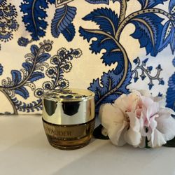 Estee Lauder Supreme + 