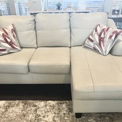 Leather Soda With Chaise, Chair & ottoman 