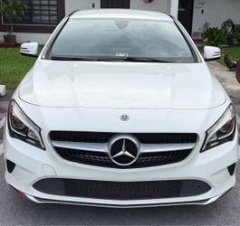 2018 Mercedes Benz CLA250