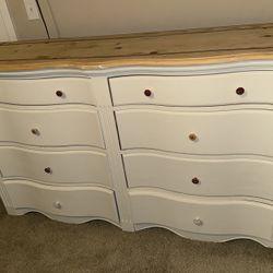 Solid Wood Dresser And 2 Night Stands