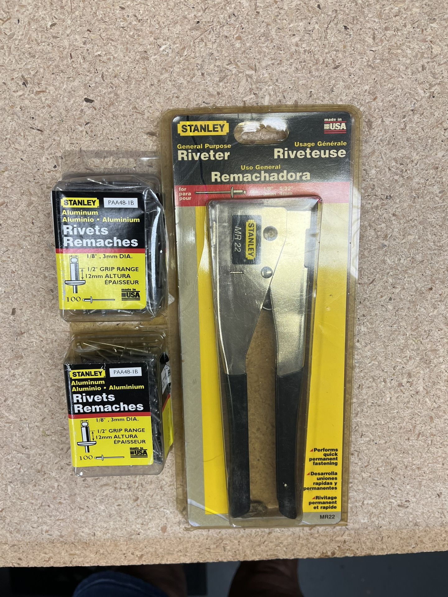 Stanley Riveter & Rivets