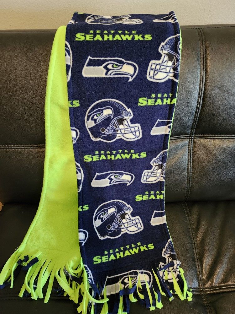 SEAHAWKS FLEECE SCARF