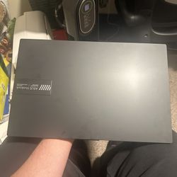 Asus Vivobook Brand new