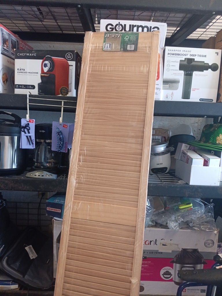 Steves Closet Louver 15x71 Doors ( 2of Them)