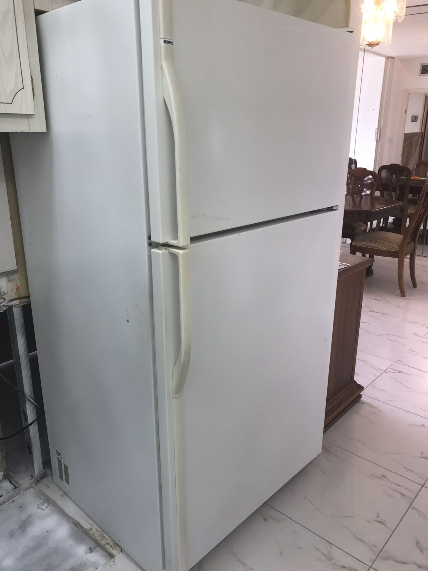 Kitchen appliances, fridge, dishwasher and microwave