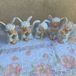 $30 - 5 Piece Holiday Angel Set 