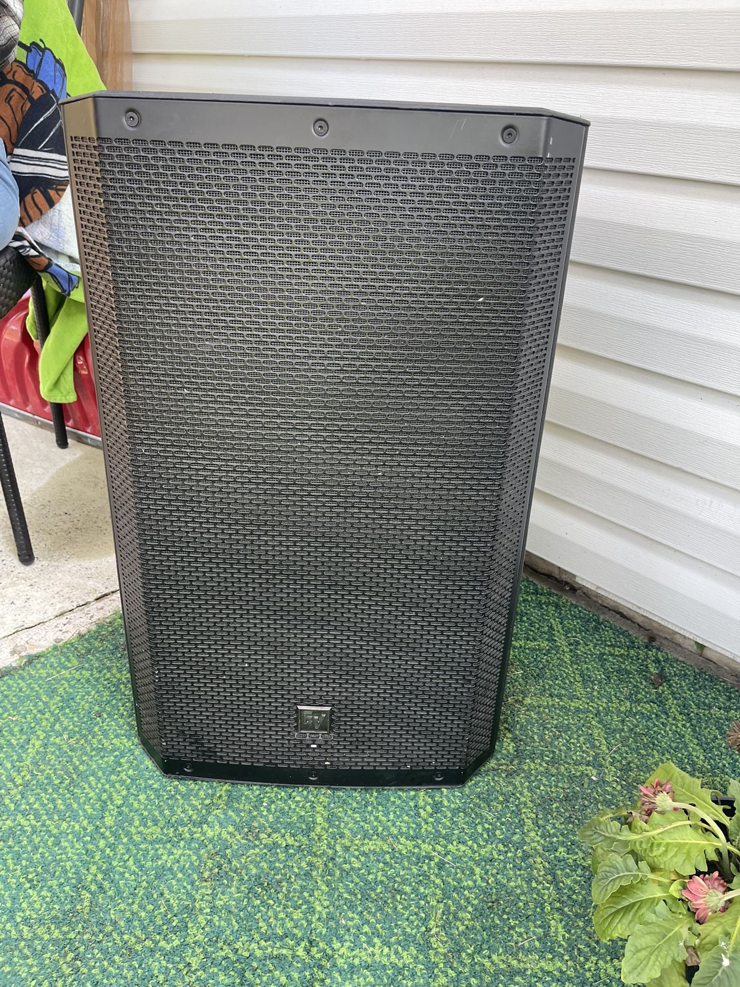 2 ZLX-15BT (Bluetooth speakers)