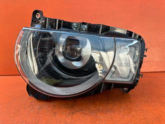 2020 - 2025 Land Rover Defender Left Driver Side LED Headlight OEM L8B2-13W030