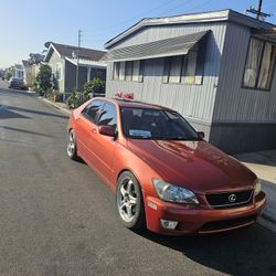 2001 Lexus IS 300