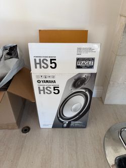 Yamaha HS5 Powered Studio Monitor