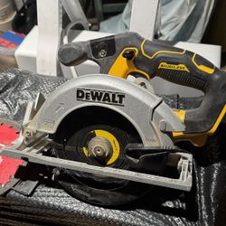 Dewalt Circular Saw 6.5”