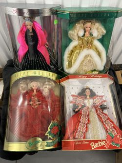 90’s Holiday Barbies 