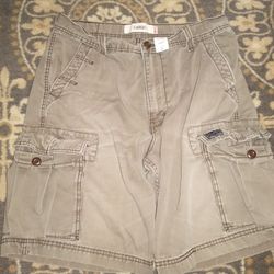 Levi's Cargo Shorts 