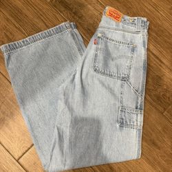 Levi’s Cinch Baggy Jeans 