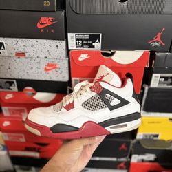 2012 Jordan Fire Red 4s size 9.5 USED But Clean