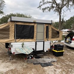 Pop Up Camper 