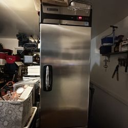 Upright Master-bilt Fridge 