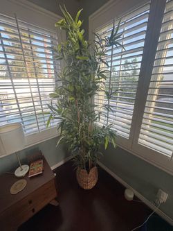 6’ Artificial Bamboo Tree w/ Woven Basket – Modern Home Decor