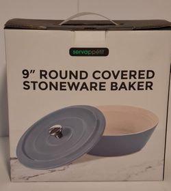 Servappetit 9" Covered Stoneware Baker