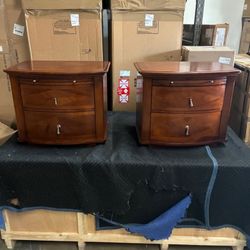 Nightstands In Solid Wood, Cherry.