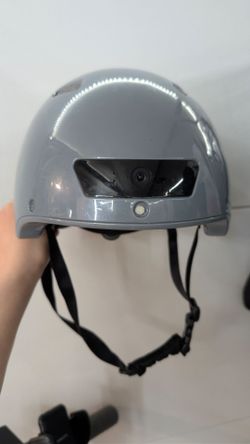 Adult Bike Helmet Bluetooth Smart Helmet with Driving Recorder and LED Taillight Function for Urban Commuter Detachable Visor Mens/Womens Bike Bluetoo