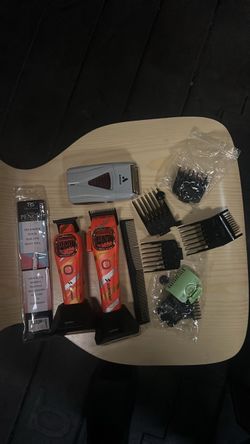 Barber Bundle – Clippers, Shaver, Combs & Accessories