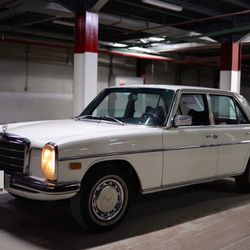 1975 Mercedes-Benz 230/4 – Classic, Clean, and Ready to Drive!