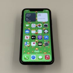 iPhone XR 100% Battery Unlocked