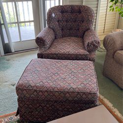 2 Swivel Chairs With Matching Ottoman On Casters