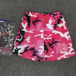 EE Shorts New