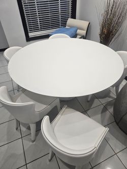 Dining table with 5 chairs