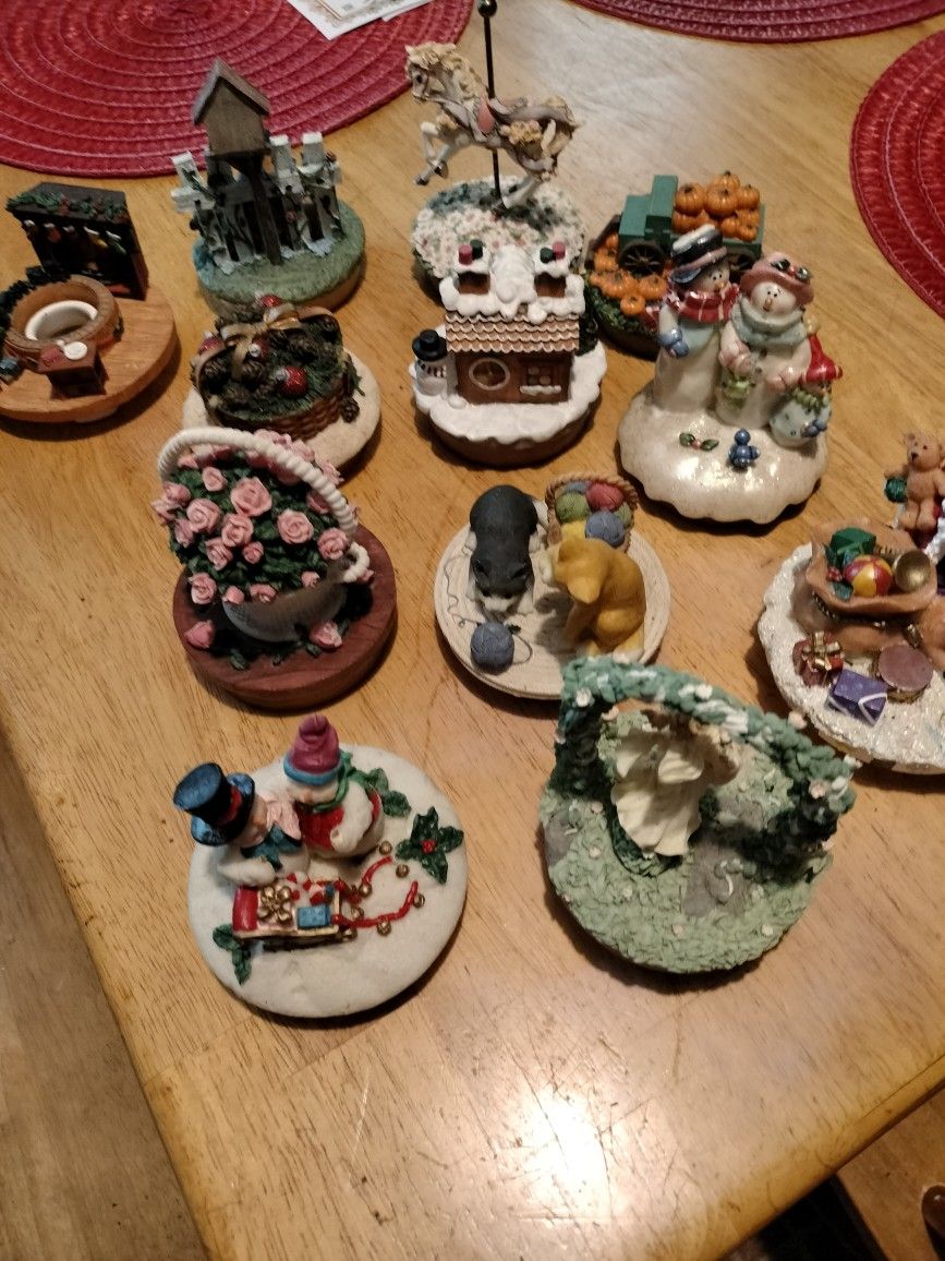 Decorative Candle Covers $6 Each Or All For 40