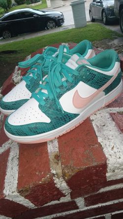 Nike Dunks