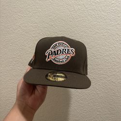 New Era San Diego Padres Fitted Hat