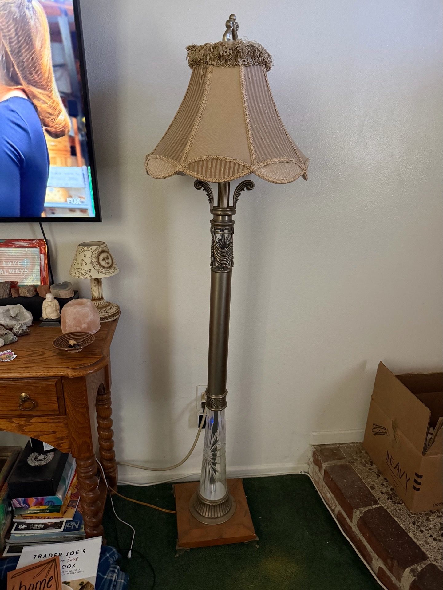 Vintage Traditional Floor Lamp with Etched Crystal Glass Column