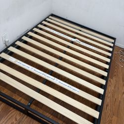 Black Metal Bed Frame 