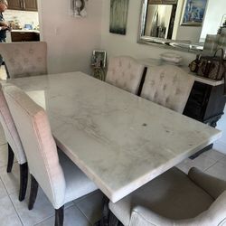 Dinning  Table With Chairs
