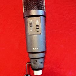 Octave MK-319 microphone 