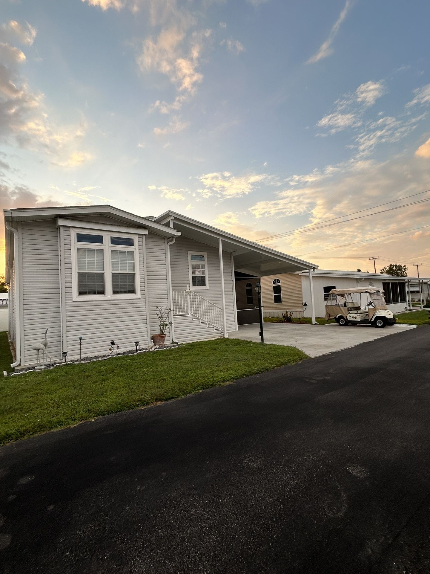 Home For Sale 3BR 2 Bath. No Lot Rent