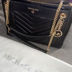 Michael Kors Classic Chevron Purse
