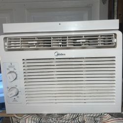 Midea Air Conditioner 